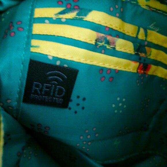 New LUG FLARE Yellow Bouquet RFID Crossbody Purse Bag Handbag NWOT Floral - Picture 4 of 13